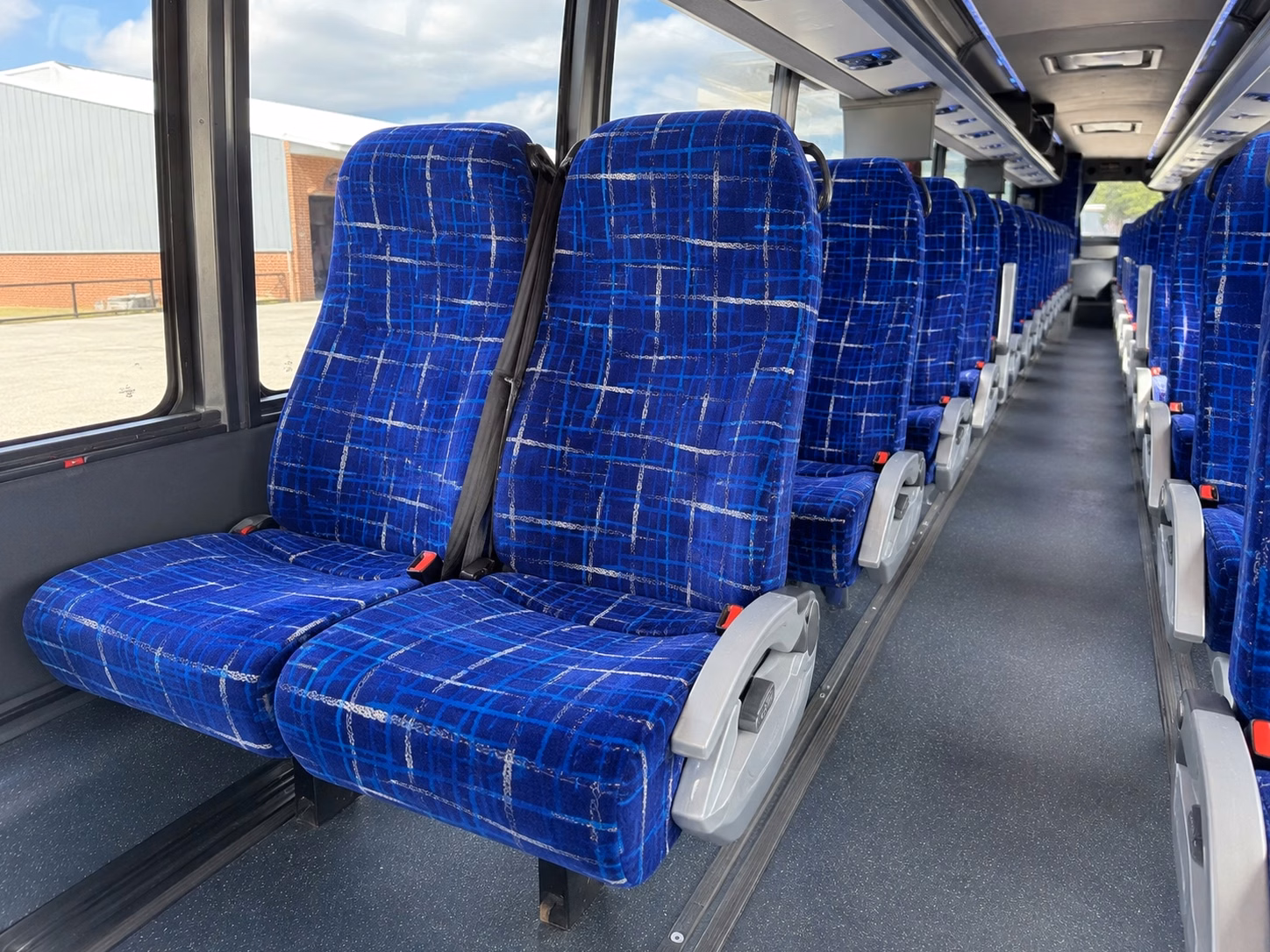 no surge pricing no splitting the group just one bus for your whole prom group